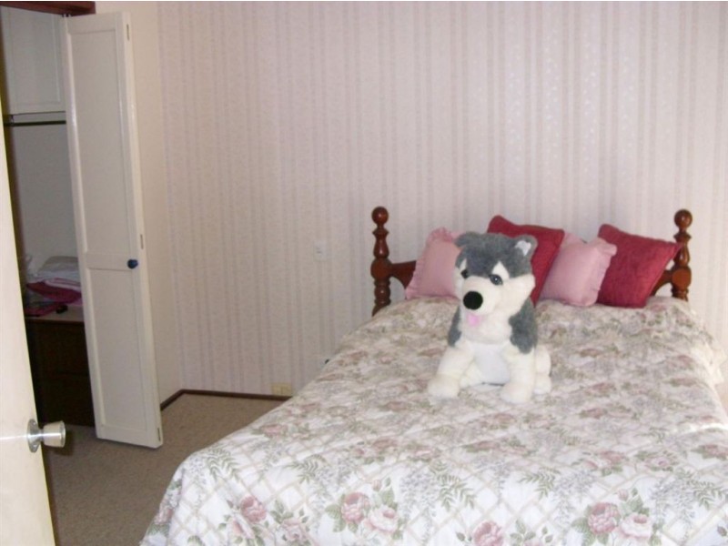 36 Cochrane Street, Cranbourne VIC 3977