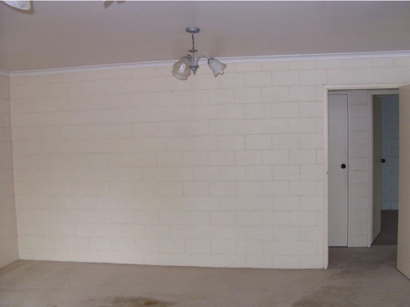 3/5 Walter Street, Cranbourne VIC 3977