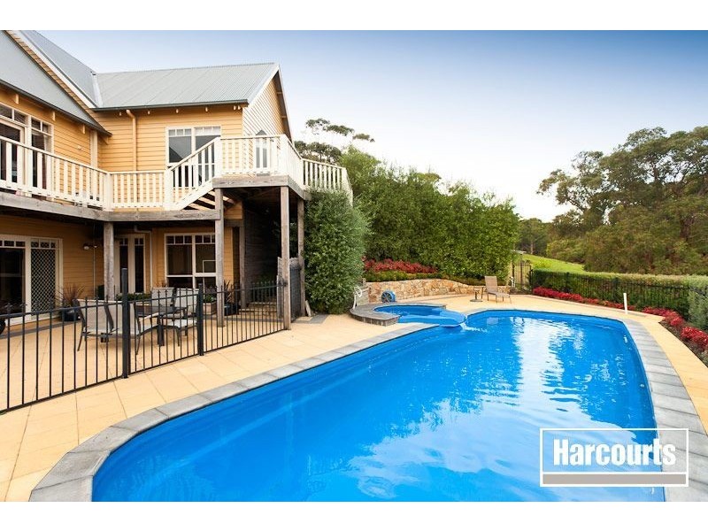 154 Norbury Road, Beaconsfield Upper VIC 3808