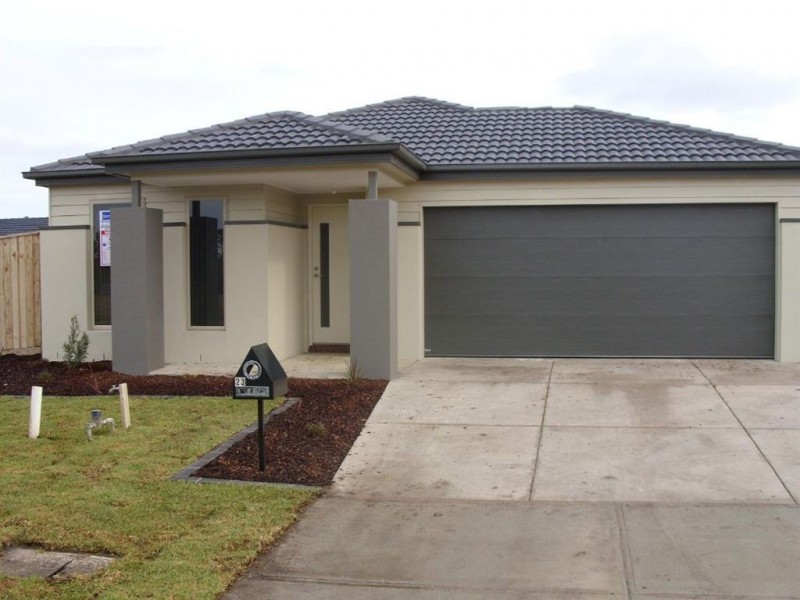 23 Devine Drive, Pakenham VIC 3810