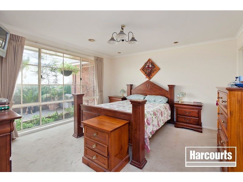 90 Marylyn Place, Cranbourne VIC 3977