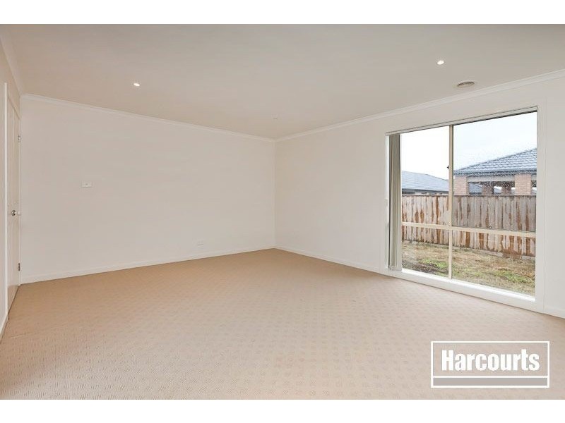 55 Pepperbush Circuit, Cranbourne VIC 3977