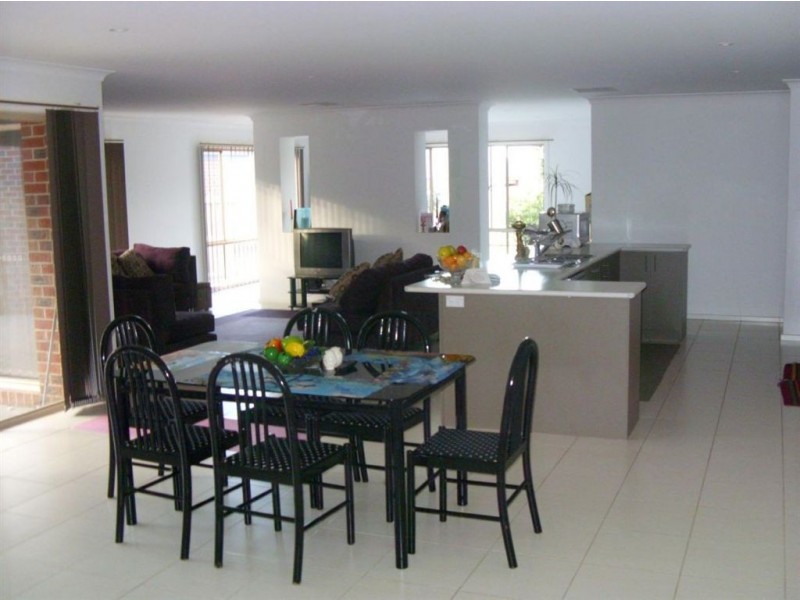 146 Aylmer Road, Lyndhurst VIC 3975