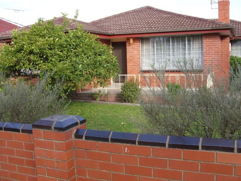 2 Gretana Street, Dandenong VIC 3175