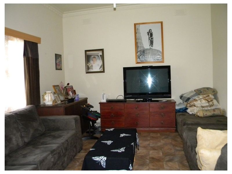 5 Alexander Street, Cranbourne VIC 3977