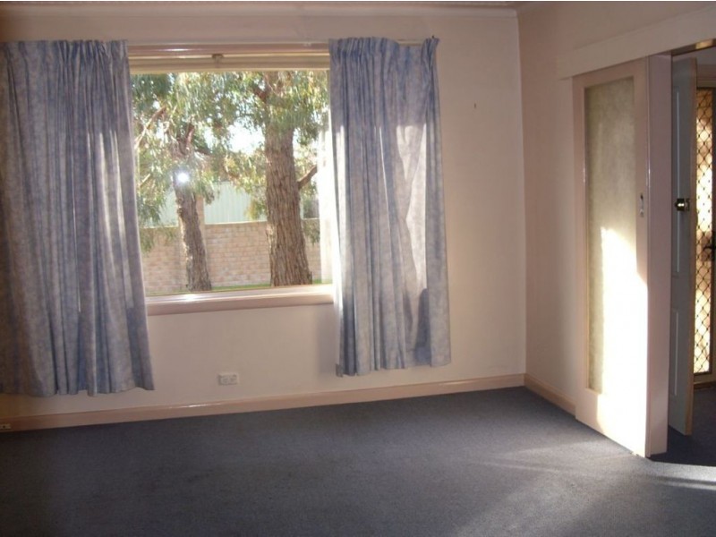 37 Fellowes Street, Seaford VIC 3198