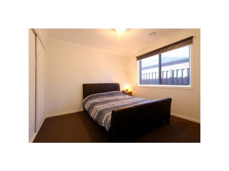 3 Northumbria Street, Cranbourne VIC 3977