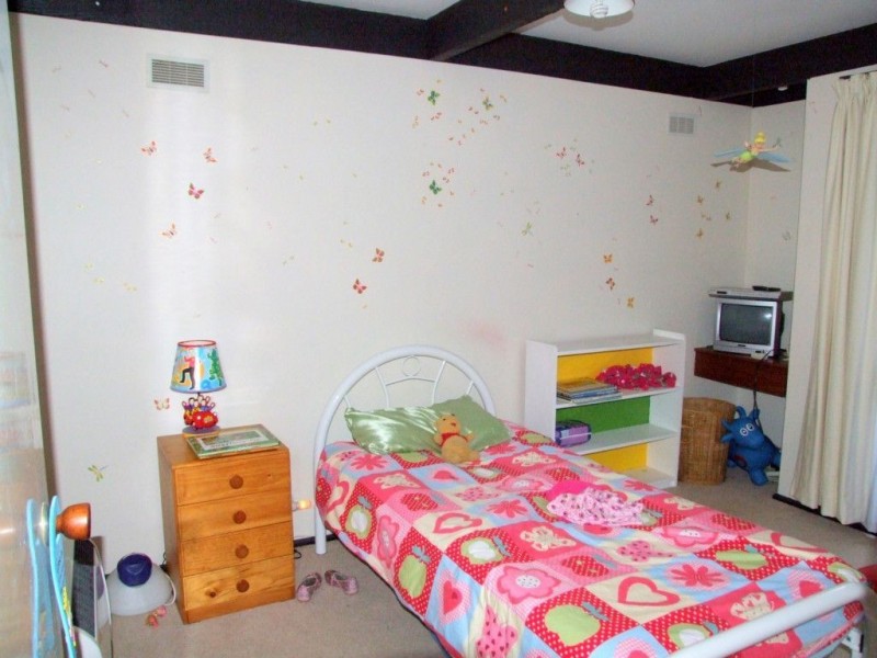 20 Bruce Street, Cranbourne VIC 3977