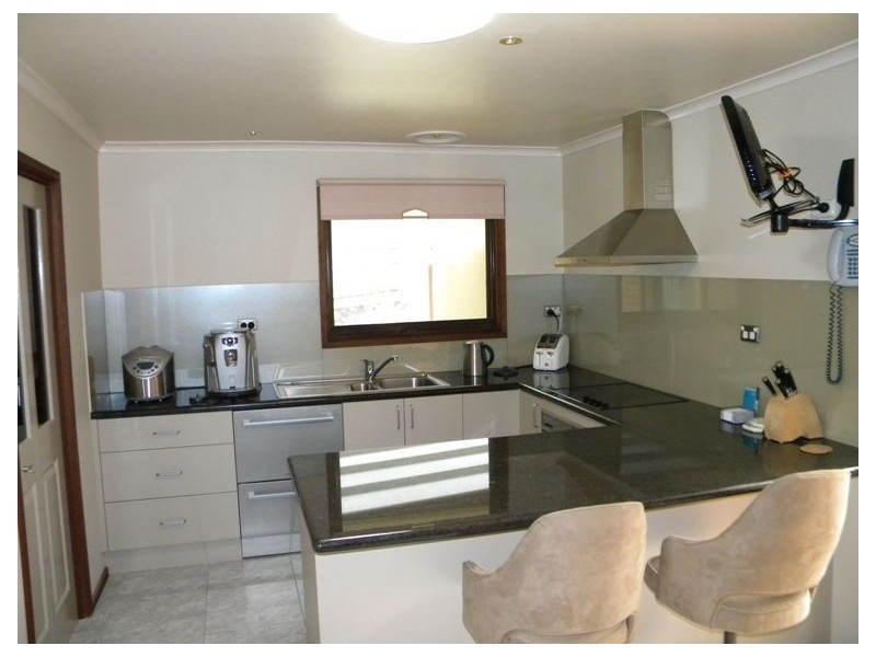 5 Tunley Close, Endeavour Hills VIC 3802