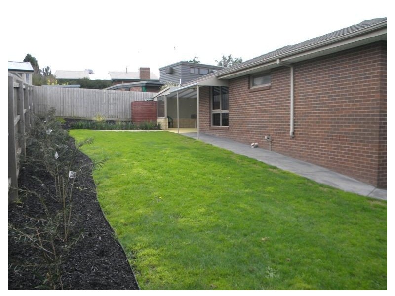 5 Tunley Close, Endeavour Hills VIC 3802