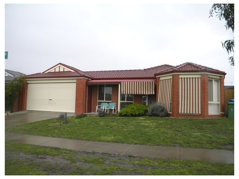 25 Alberton Way, Cranbourne VIC 3977
