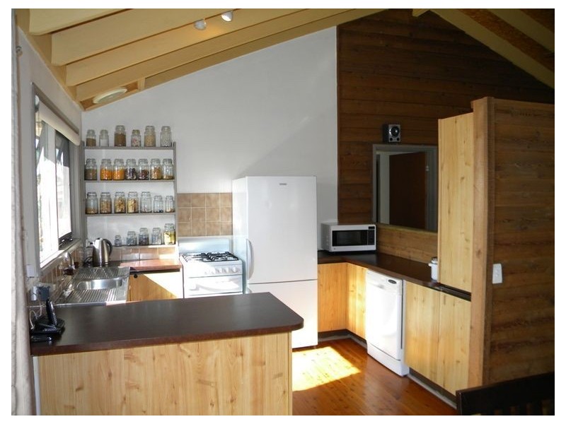 1 Sarno Court, Cranbourne VIC 3977