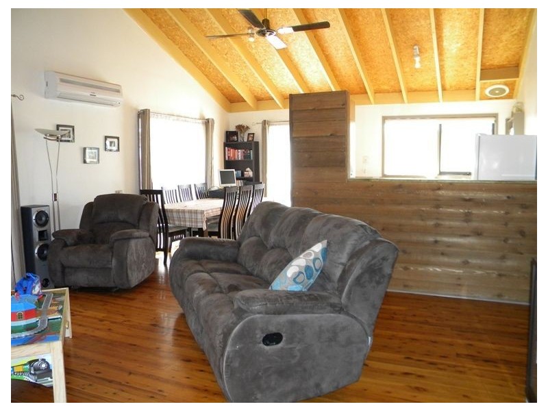 1 Sarno Court, Cranbourne VIC 3977