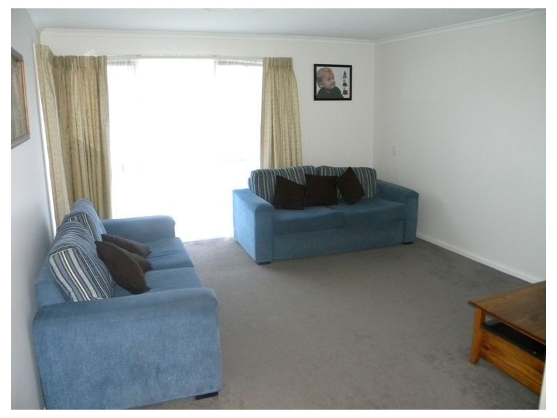 163 Courtenay Avenue, Cranbourne North VIC 3977