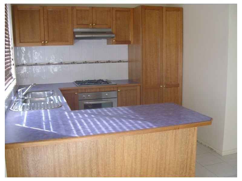 24 Maddock Drive, Cranbourne East VIC 3977