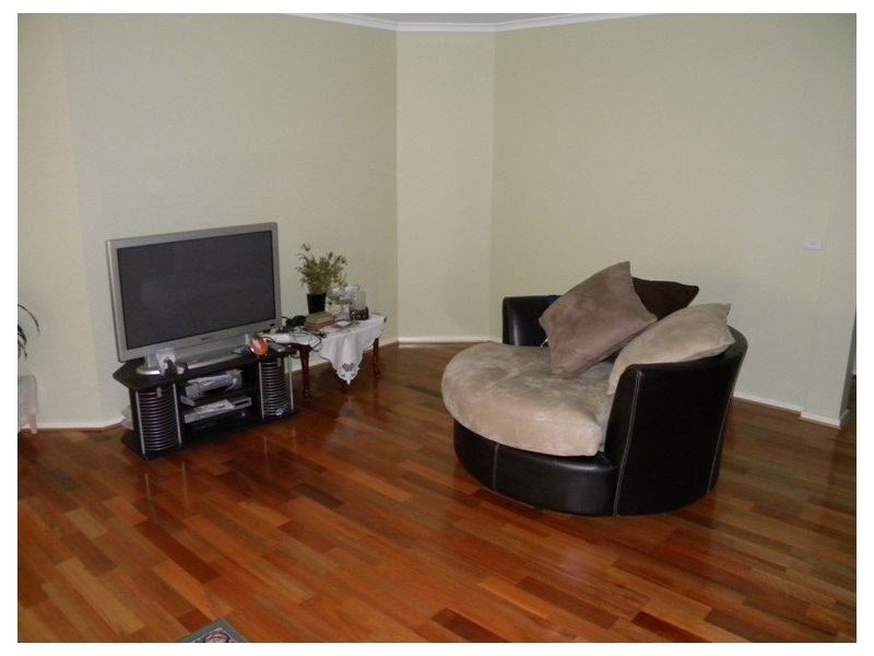 21 Weathertop Way, Cranbourne East VIC 3977