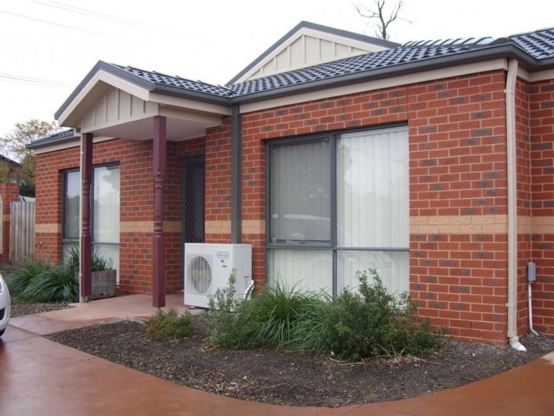 1/72 Eramosa Road West, Somerville VIC 3912