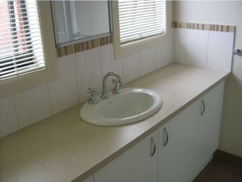 1/72 Eramosa Road West, Somerville VIC 3912