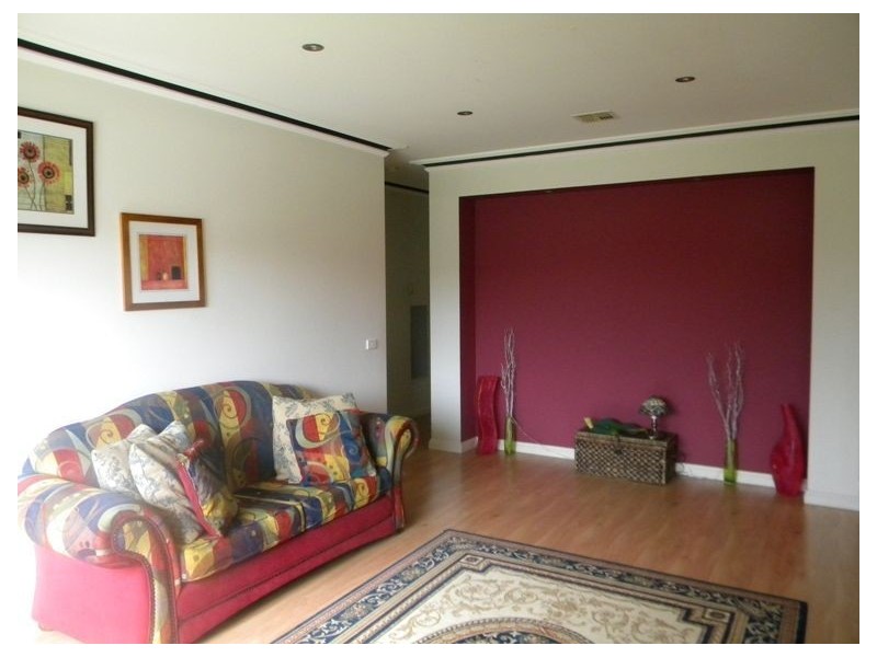 47 Hunt Club Boulevard, Cranbourne East VIC 3977