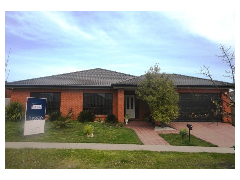 47 Hunt Club Boulevard, Cranbourne East VIC 3977