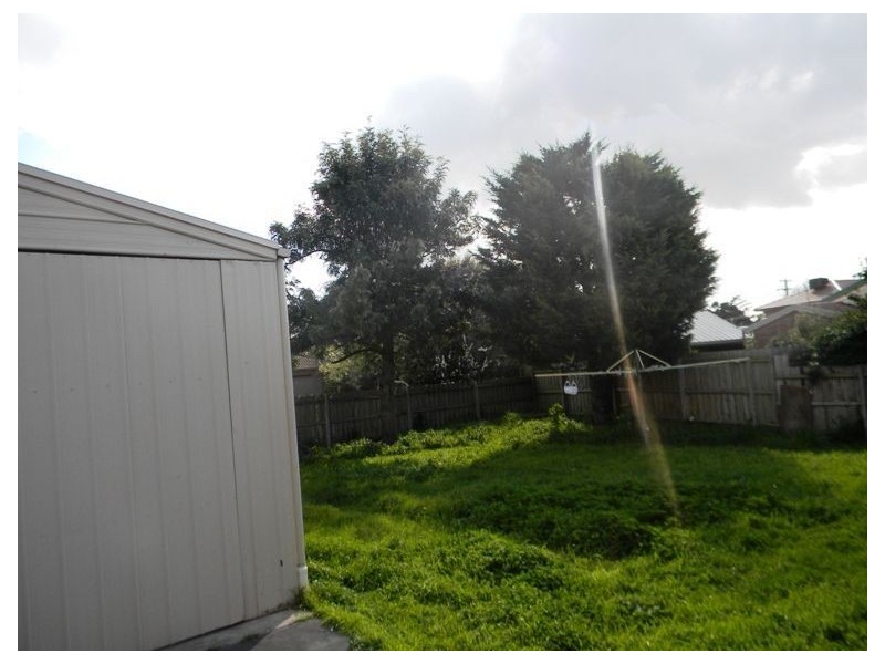 2 Cheshunt Court, Cranbourne North VIC 3977