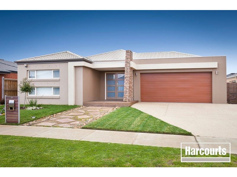 24 Locky Grove, Lyndhurst VIC 3975