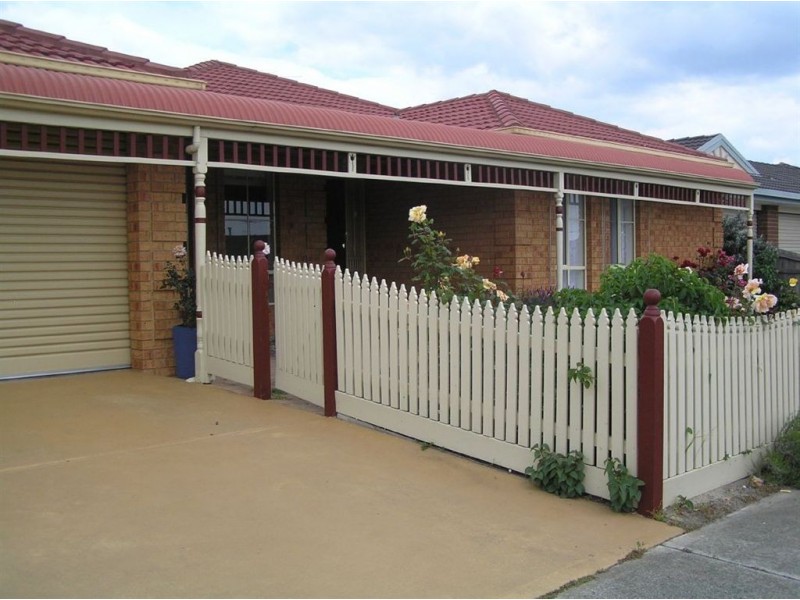 14 Rapallo Way, Cranbourne VIC 3977