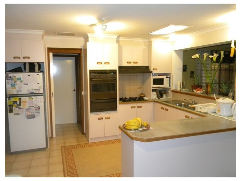 3 Elda Court, Cranbourne North VIC 3977