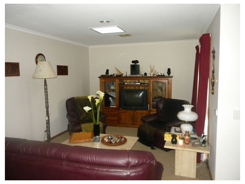 3 Elda Court, Cranbourne North VIC 3977