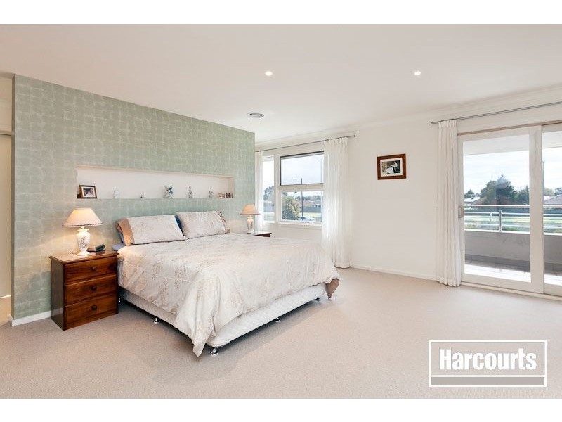 11 Waterbury Street, Cranbourne VIC 3977