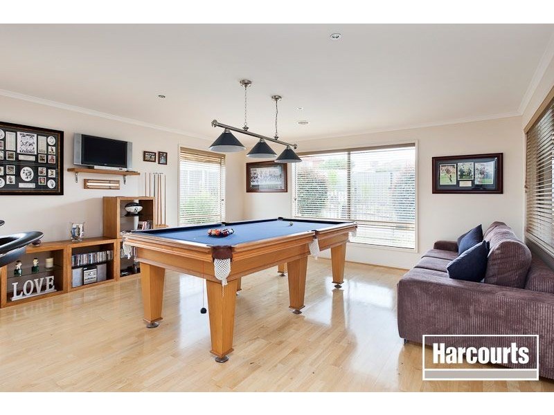 24 Evergreen Court, Cranbourne North VIC 3977