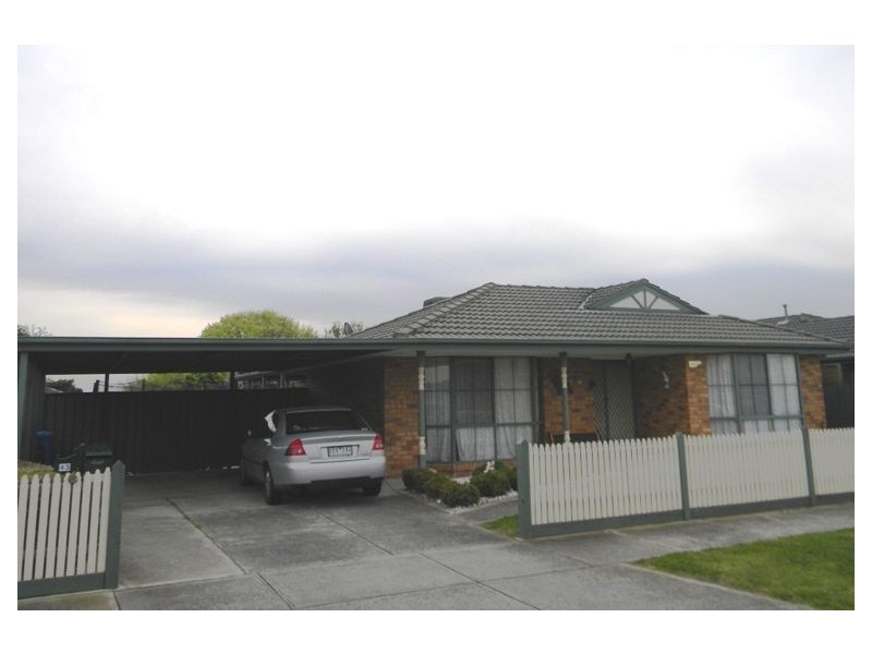 43 Jessie Street, Cranbourne North VIC 3977