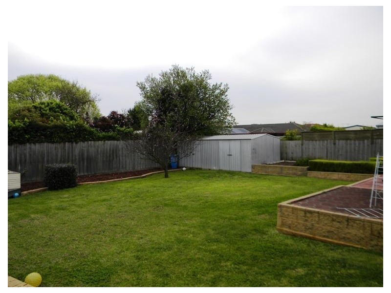 43 Jessie Street, Cranbourne North VIC 3977