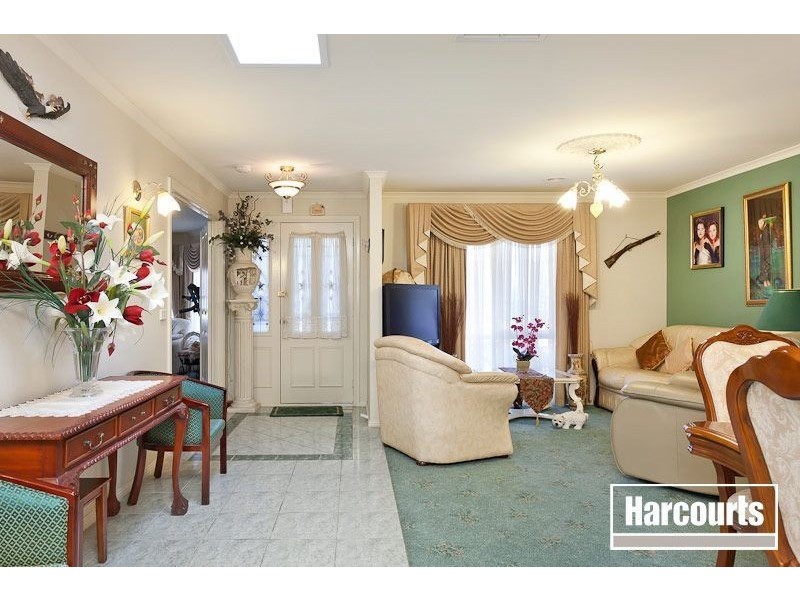 10 Cyril Grove, Noble Park VIC 3174