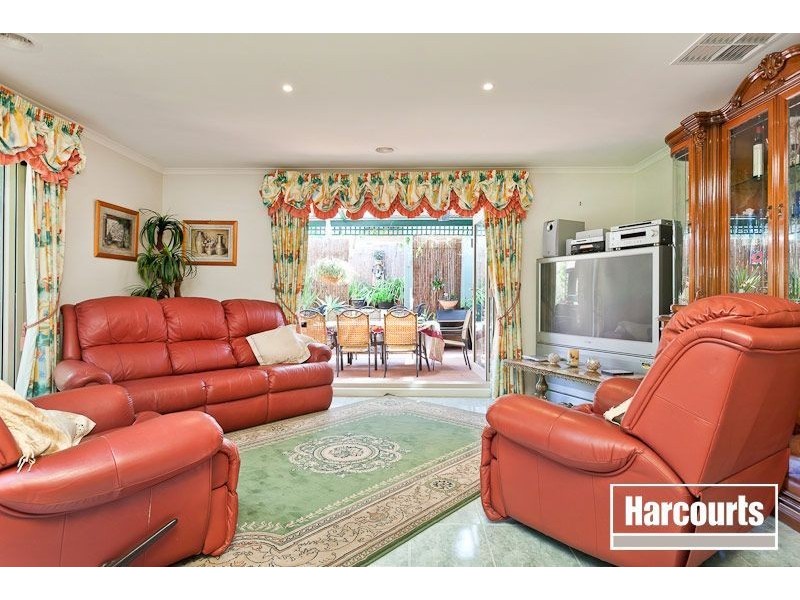 10 Cyril Grove, Noble Park VIC 3174