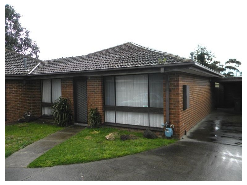 2/21 Bowen Street, Cranbourne VIC 3977