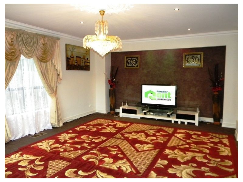 8 Milfull Court, Narre Warren VIC 3805