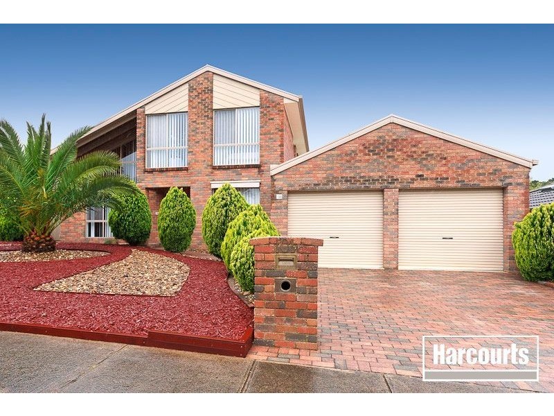 101 Waverley Park Drive, Cranbourne North VIC 3977