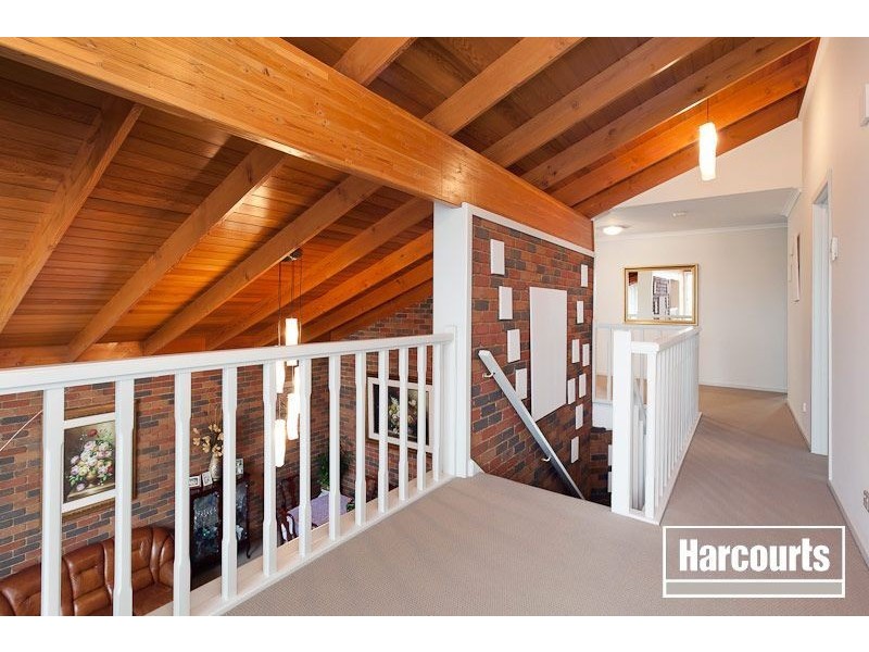 101 Waverley Park Drive, Cranbourne North VIC 3977