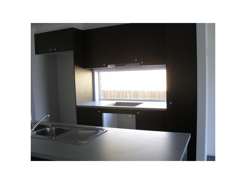 10 Granya Grove, Pakenham VIC 3810