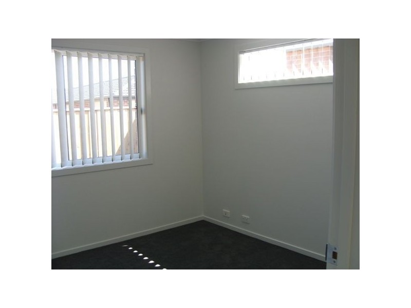 10 Granya Grove, Pakenham VIC 3810