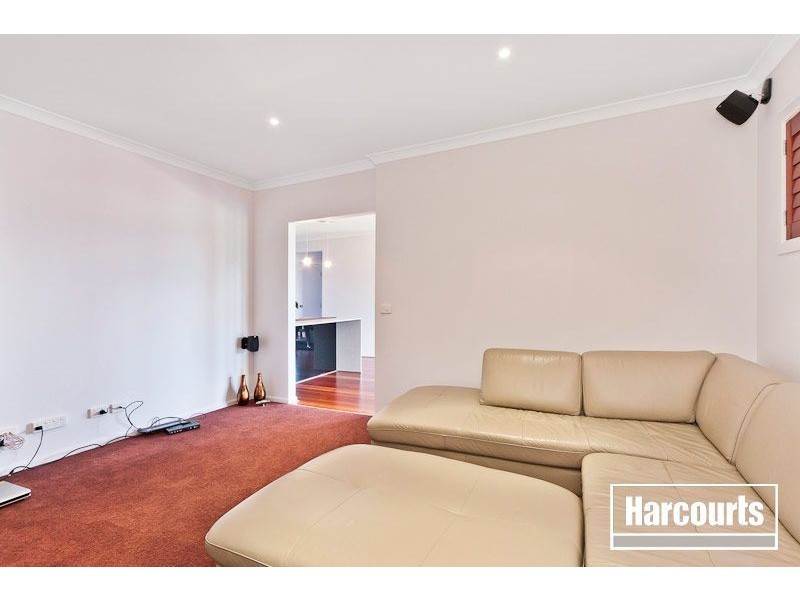 4 Sunnybrook Way, Lyndhurst VIC 3975