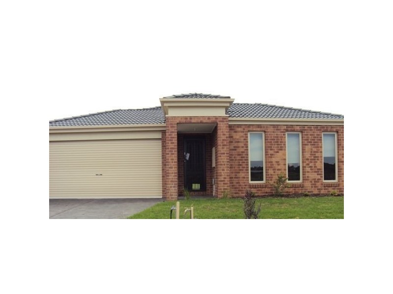 114 William Thwaites Boulevard, Cranbourne North VIC 3977
