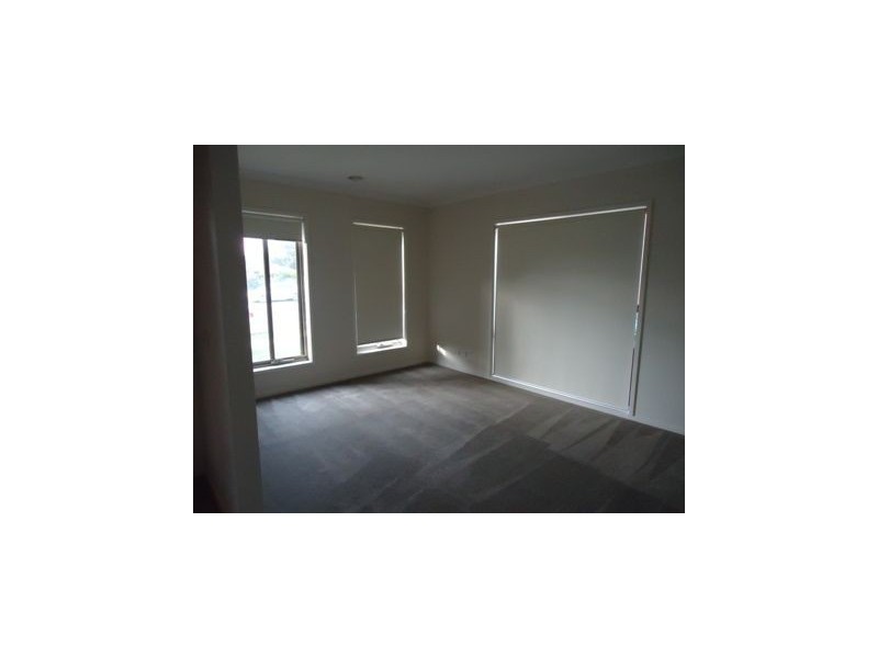 24 Waterbury Street, Cranbourne VIC 3977