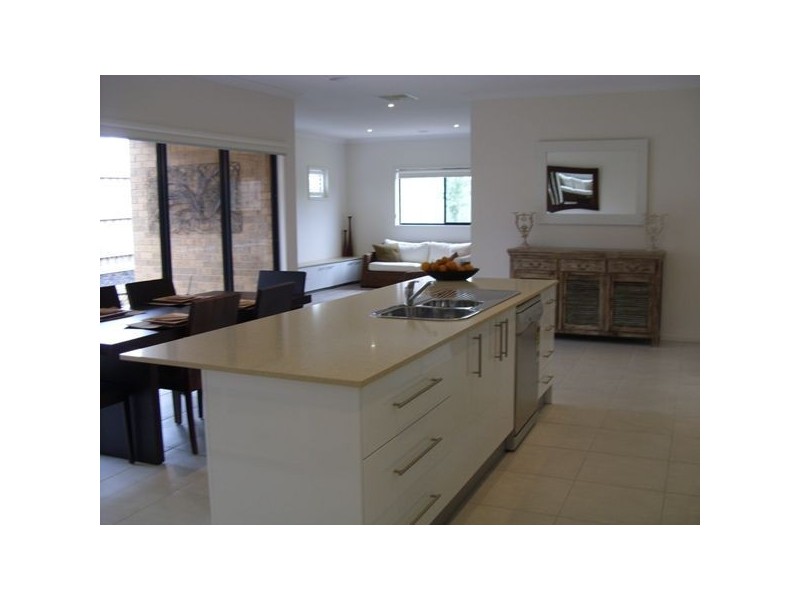 18 Waterbury Street, Cranbourne VIC 3977