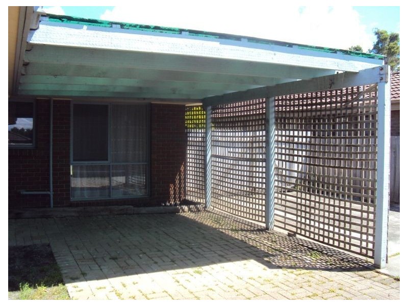 78 Gipps Crescent, Cranbourne North VIC 3977