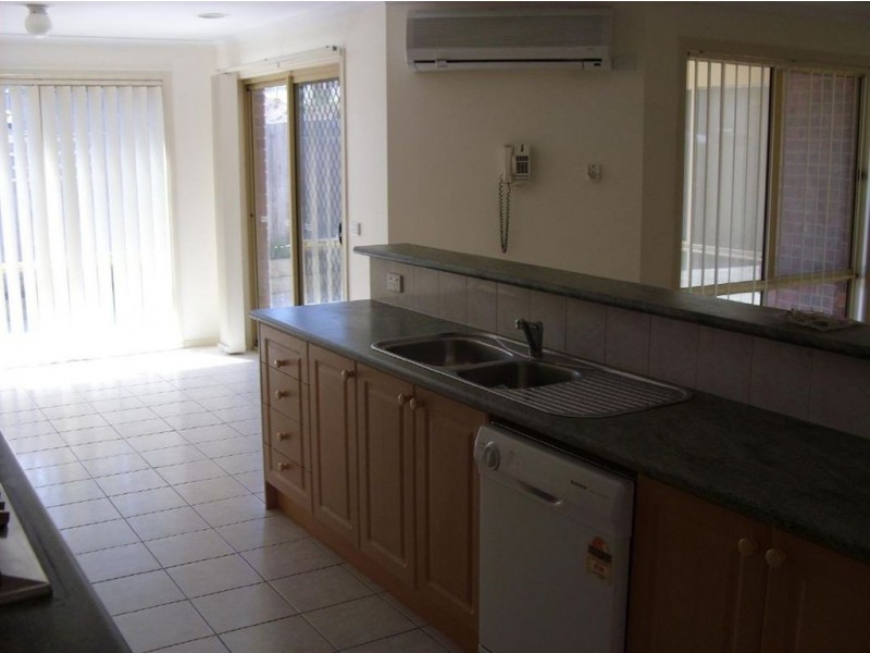 21 Cilento Crescent, Lynbrook VIC 3975