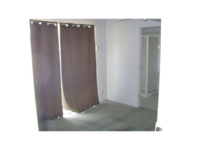 27 Josephine Avenue, Cranbourne North VIC 3977