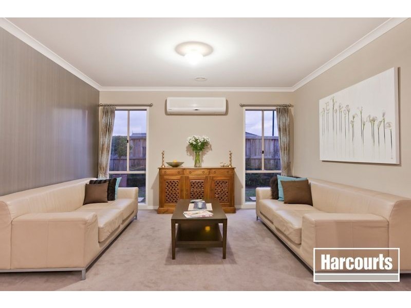 31 Broadstone Way, Cranbourne VIC 3977