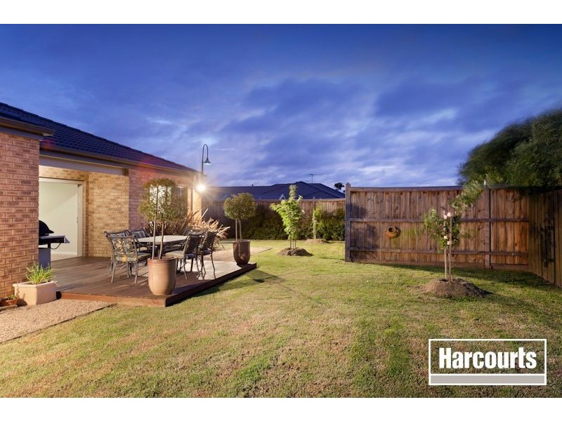 31 Broadstone Way, Cranbourne VIC 3977